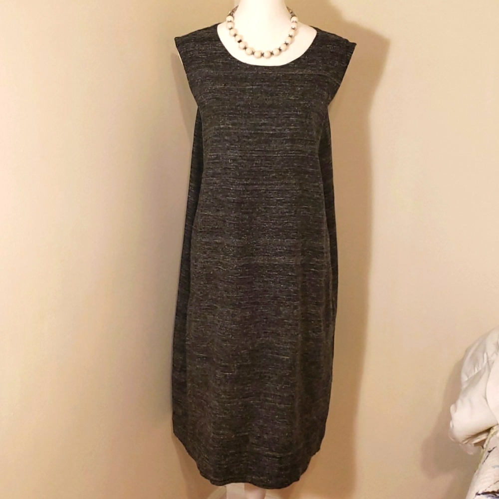 Sleeveless Heathered Charcoal Shift Dress
